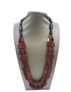 COLLARES NEGROS Y GRANATES MUY BONITOS PARA REALZAR TU OUTFIT