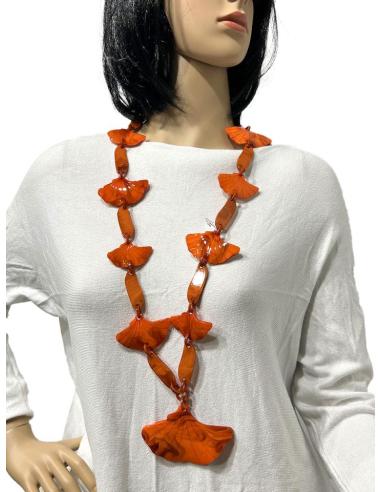 COLLARES NARANJAS LARGOS DE ESLABONES Y HOJAS GINKGO BILOBA