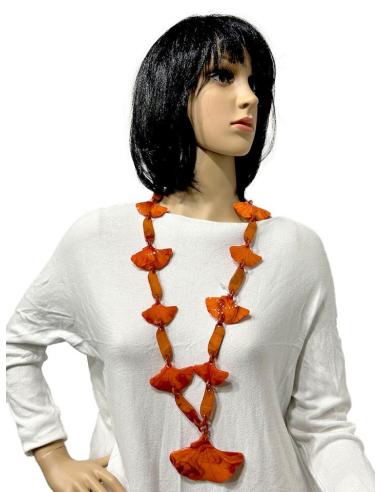 COLLARES NARANJAS LARGOS DE ESLABONES Y HOJAS GINKGO BILOBA