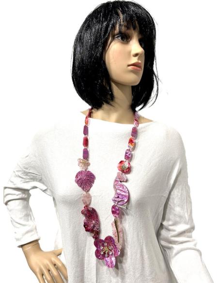 COLLARES FUCSIAS Y MORADOS CON DETALLE ORIGINAL DE LEOPARDOS