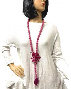COLLARES FUCSIAS LARGOS CON RAMITA DE CORAL MUY VISTOSOS 2