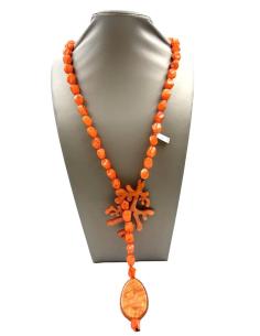 COLLARES NARANJAS LARGOS CON RAMITA DE CORAL MUY VISTOSOS