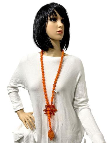 COLLARES NARANJAS LARGOS CON RAMITA DE CORAL MUY VISTOSOS