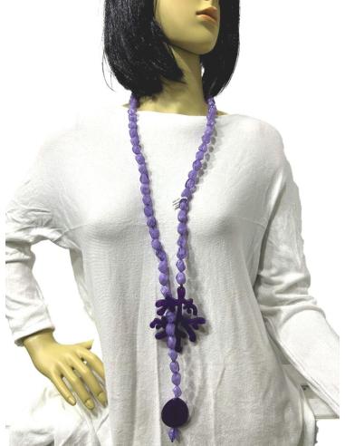 COLLARES MORADOS LARGOS CON RAMITA DE CORAL MUY VISTOSOS