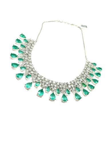 COLLARES CORTOS TURQUESAS CON PEDRERIA ELEGANTE REPLICA JOYAS ANTIGUAS