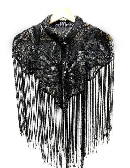 CAPAS JOYA DE FIESTA NEGRAS EL COMPLEMENTO CLAVE PARA UN LOOK IMPECABLE