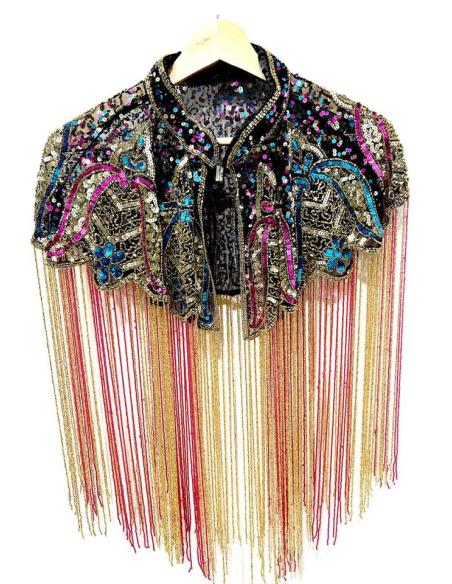 CAPAS DE FIESTA CON EXQUISITA DECORACION JOYA PARA LUCIR IMPECABLE