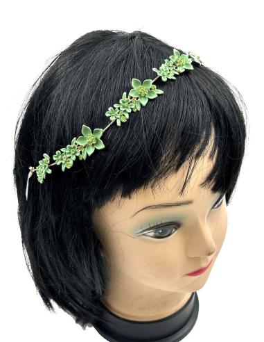 TOCADOS VERDES DIADEMAS ELEGANTES CON...
