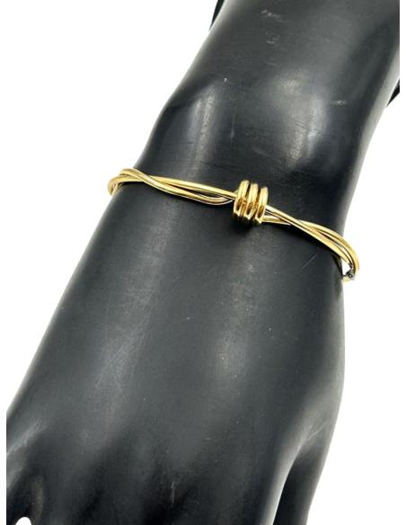 PULSERAS DORADAS CON DISEÑO MODERNO DE MUELLE