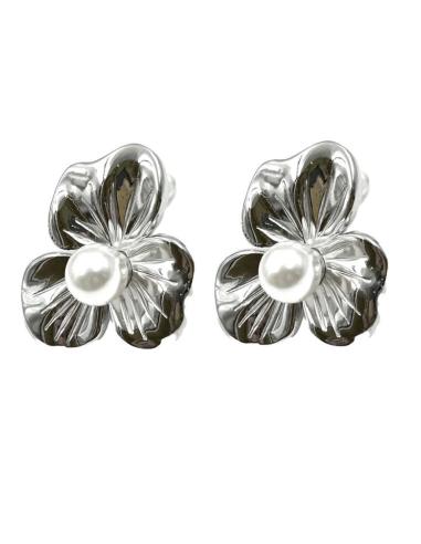 PENDIENTES PEQUEÑOS Y CORTOS DE FLOR CON PERLA