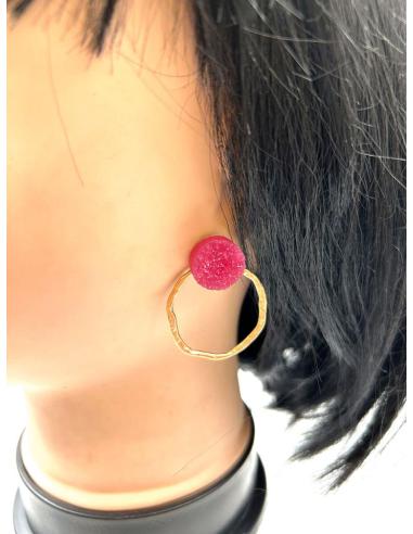 PENDIENTES FUCSIAS DE ARO DORADO Y DRUSA LIGEROS DE PESO
