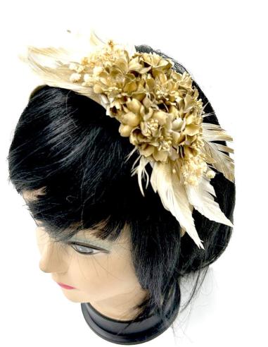 TOCADOS BODA DORADOS DIADEMAS FLOR Y PLUMAS