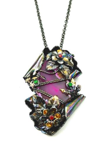 COLLARES FUCSIAS SOFISTICADOS JOYAS DE DISEÑO PARA LA MUJER DE HOY