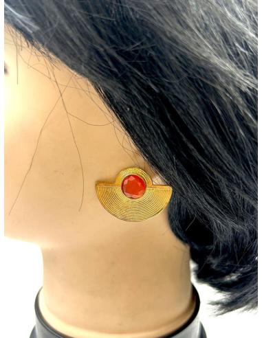 PENDIENTES CORTOS NARANJAS Y DORADOS DE PIEDRAS Y BAÑO DE ORO