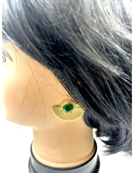 PENDIENTES CORTOS VERDES Y DORADOS DE PIEDRAS Y BAÑO DE ORO