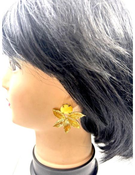 PENDIENTES DORADOS CORTOS CON PIEDRAS AMARILLAS PARA BODAS