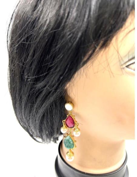 PENDIENTES LARGOS CON PERLAS Y PIEDRAS BUGAMBILIAS Y VERDES