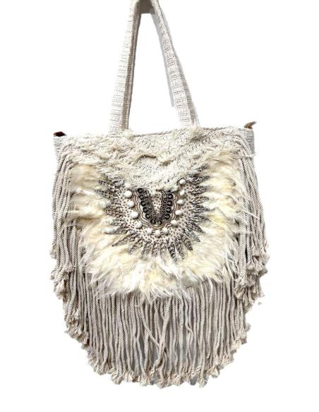 BOLSOS PARA EL VERANO CON CONCHAS PLUMAS Y FLECOS ESTILO IBIZA TONO NATURAL