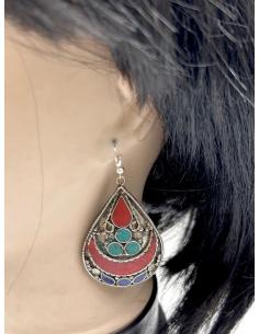 PENDIENTES LARGOS PLATEADOS TURQUESA Y CORAL 2