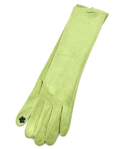 GUANTES FIESTA LARGOS VERDE PISTACHO CLARO PARA INVITADAS Y MADRINAS DE BODAS