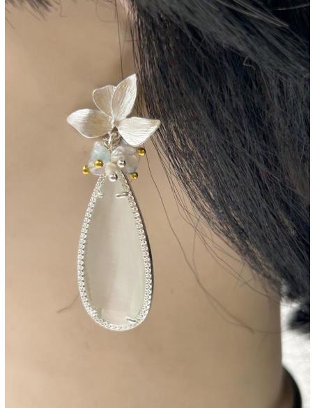 PENDIENTES BLANCOS Y PLATEADOS LARGOS DE PIEDRA VENTA ONLINE