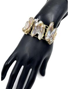 PULSERAS DORADAS CON PERLAS BARROCAS PARA BODAS Y EVENTOS 2