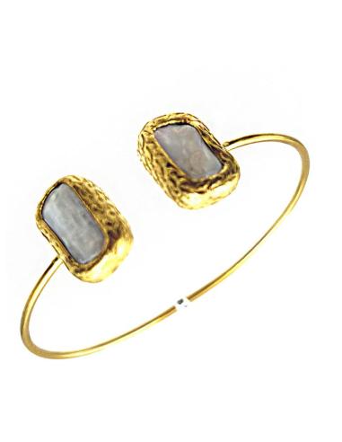 PULSERAS DORADAS CON PERLAS PARA INVITADAS DE BODA