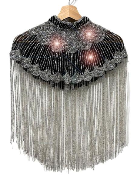 CAPAS NEGRAS Y PLATEADAS CON FLECOS JOYA PARA BODA
