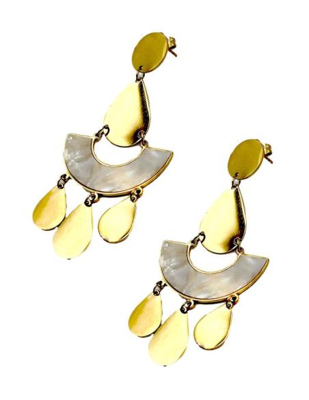 PENDIENTES DORADOS LARGOS CON DETALLE NACAR QUEDAN PRECIOSOS