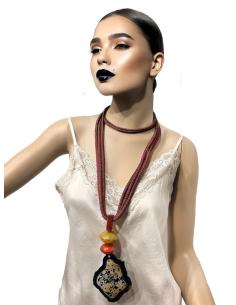 COLLARES LARGOS MARRONES CON MEDALLON TRIBAL | EL JARDIN DEL DESEO