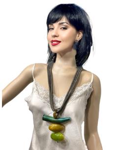 COLLARES VERDES CAZA LARGOS CON COLMILLO TRIBAL | EL JARDIN DEL DESEO