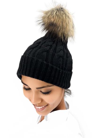 GORROS NEGROS IDEALES PARA LOS DIAS DE FRIO | EL JARDIN DEL DESEO