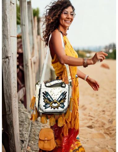 BOLSOS MUJER DE PIEL BLANCOS CON BORLAS NARANJAS | MODA BOHO CHIC