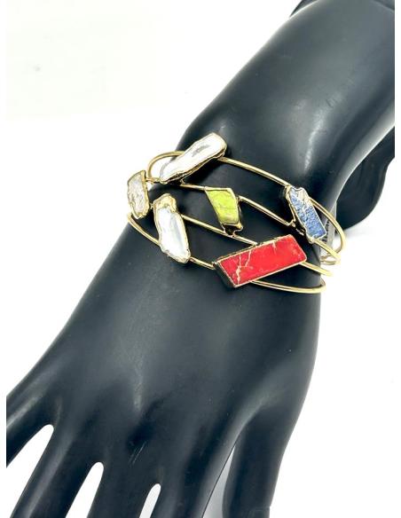 PULSERAS DORADAS CON PEDRERIA ROJA VERDE Y PERLA | EL JARDIN DEL DESEO