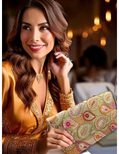 BOLSOS BEIGE ESTAMPADOS CARTERAS PARA INVITADAS | ACCESORIOS BODA 2