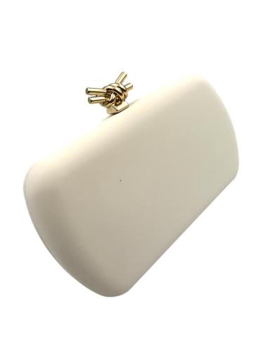 BOLSOS BEIGE PARA INVITADAS DE BODAS Y CIERRE NUDO | BOLSOS DE FIESTA