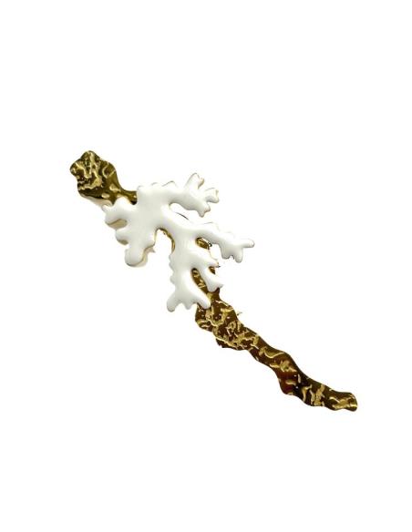 BROCHES BLANCOS Y DORADOS CON RAMITA DE CORAL | ACCESORIOS MUJER