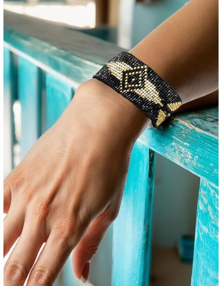 PULSERAS ANCHAS NEGRAS DORADAS Y PLATEADAS MIJUKI | MODA MUJER