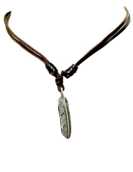 COLLARES HOMBRE DE CUERO Y PLUMA PLATEADA | EL JARDIN DEL DESEO