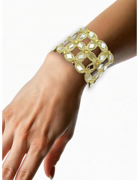 PULSERAS DORADAS ANCHAS CON DESTELLOS DE CRISTAL EXOTISMO ORIENTAL