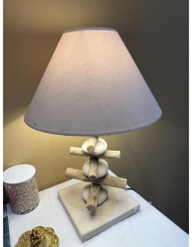 DECORACIONES LAMPARAS DE MESA CON PIE PIEDRA Y MADERA ESTILO RUSTICO