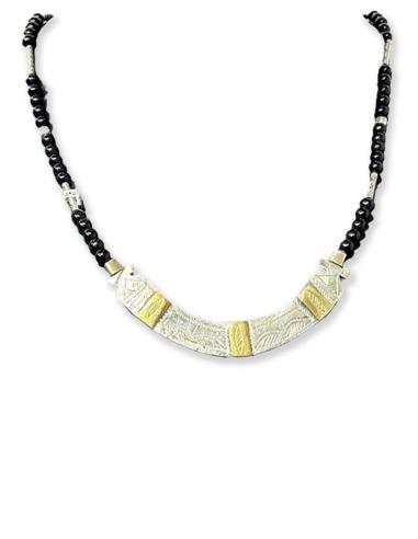 COLLARES DE PIEDRA NEGROS DISEÑO MEDIA LUNA BEREBER