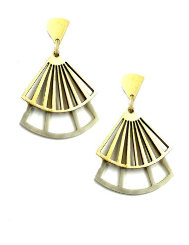 PENDIENTES LARGOS ABANICO DORADO Y CUERNO | JOYAS AFRICA ASTA BUFALO
