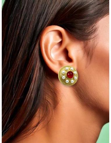 PENDIENTES CORTOS ROJOS CON PERLAS ESTILO VINTAGE | ACCESORIOS BODA