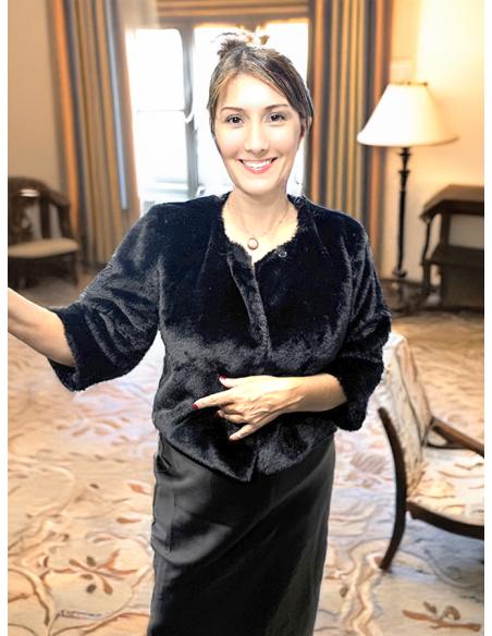 CHAQUETAS PELO NEGRAS DE INVITADAS BODAS INVIERNO | ABRIGO CAPA