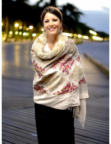CHALES BEIGE CON ELEGANTE BORDADO PARA INVIERNO | BUFANDAS MUJER