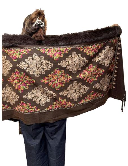 CHALES MARRONES ELEGANTES PARA MUJER EN INVIERNO | BUFANDAS