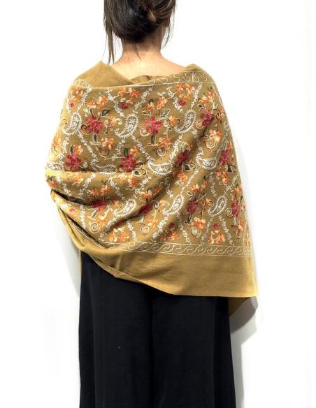 CHALES DE INVIERNO MARRONES OCRE CON BORDADOS | BUFANDAS PASHMINA