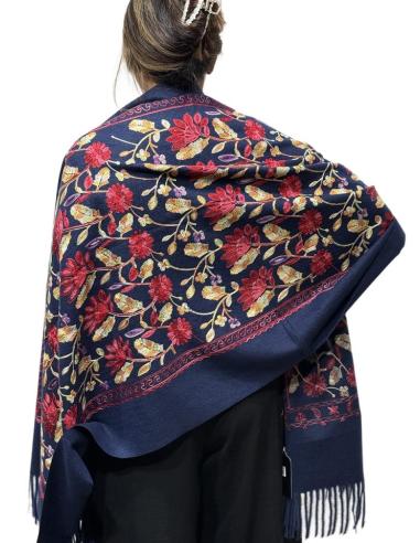 CHALES DE INVIERNO AZULES MARINO Y BELLO BORDADO | BUFANDAS PASHMINA