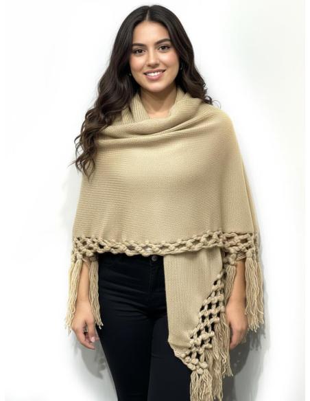 CHALES CAMEL DE PUNTO CON FLECOS PARA INVIERNO | MODA MUJER